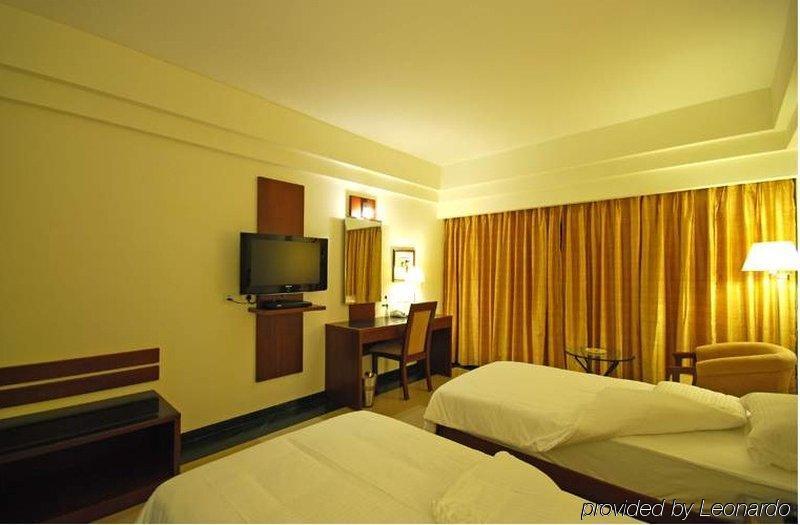 Park Ornate Hotel Viman Nagar Πούνε Δωμάτιο φωτογραφία